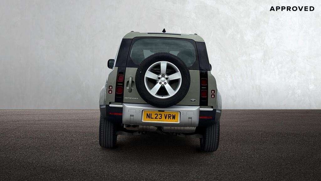 Used Land Rover Defender 2023 for sale - 76459890: Photo 6