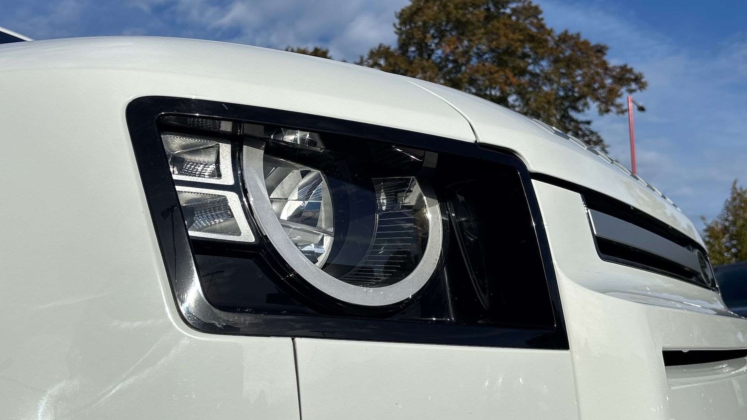 Used Land Rover Defender 2024 for sale - 76648928: Photo 17