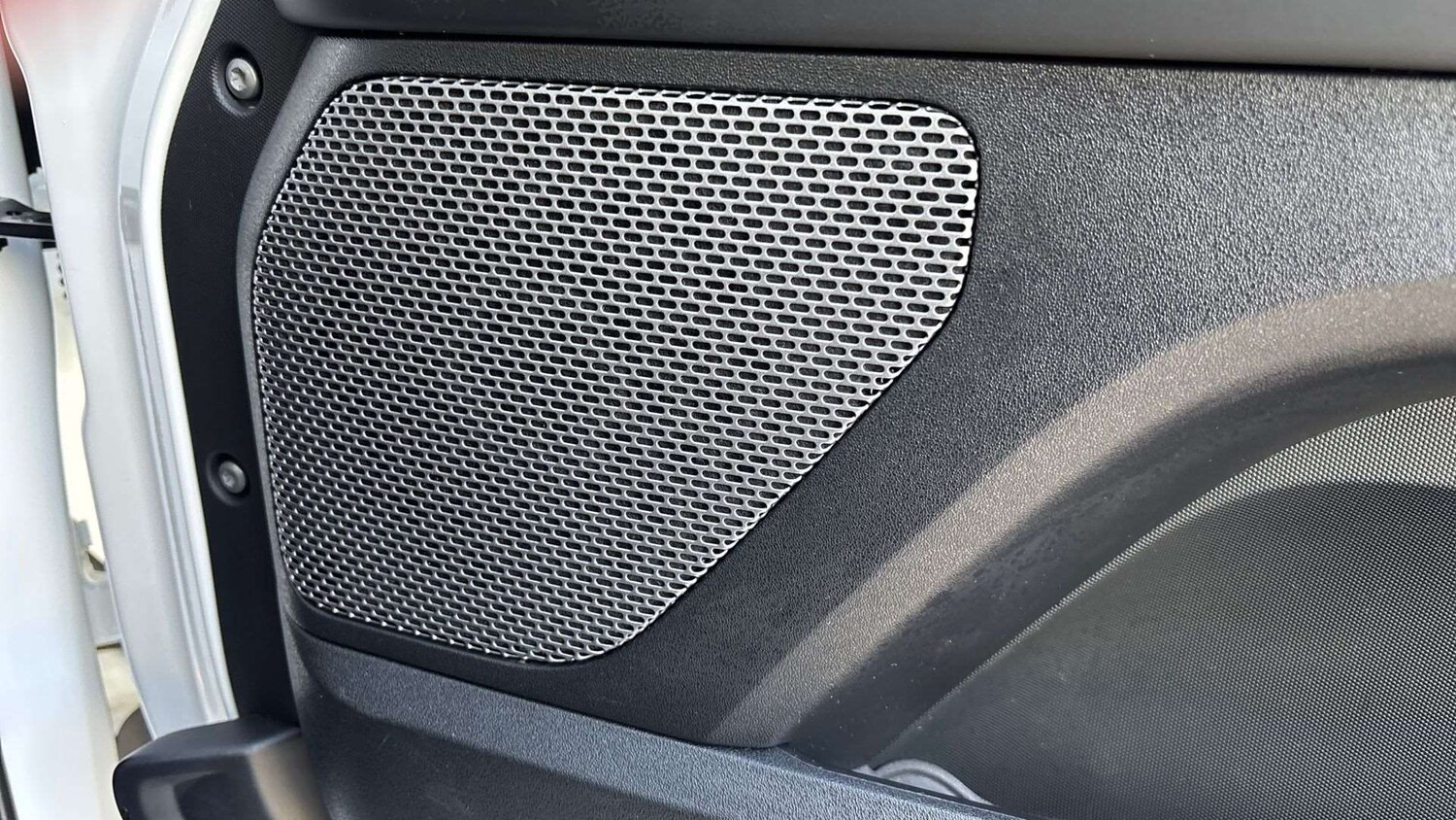 Used Land Rover Defender 2024 for sale - 76648928: Photo 24