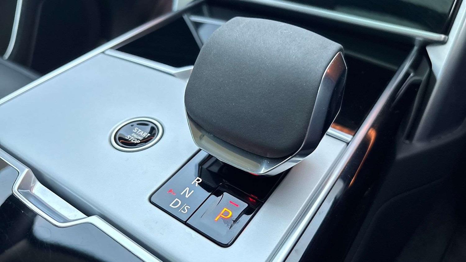 Used Land Rover Range Rover 2024 for sale - 76761124: Photo 13