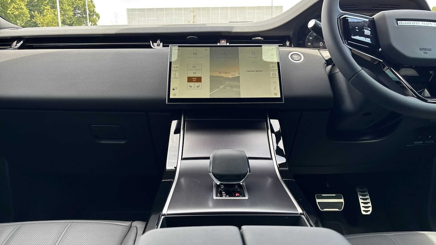 Used Land Rover Range Rover Evoque 2025 for sale - 76460477: Photo 14