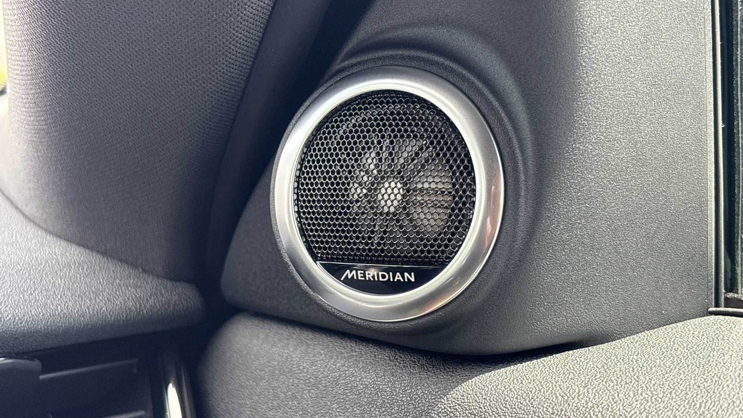 Used Land Rover Range Rover Evoque 2025 for sale - 76460477: Photo 24