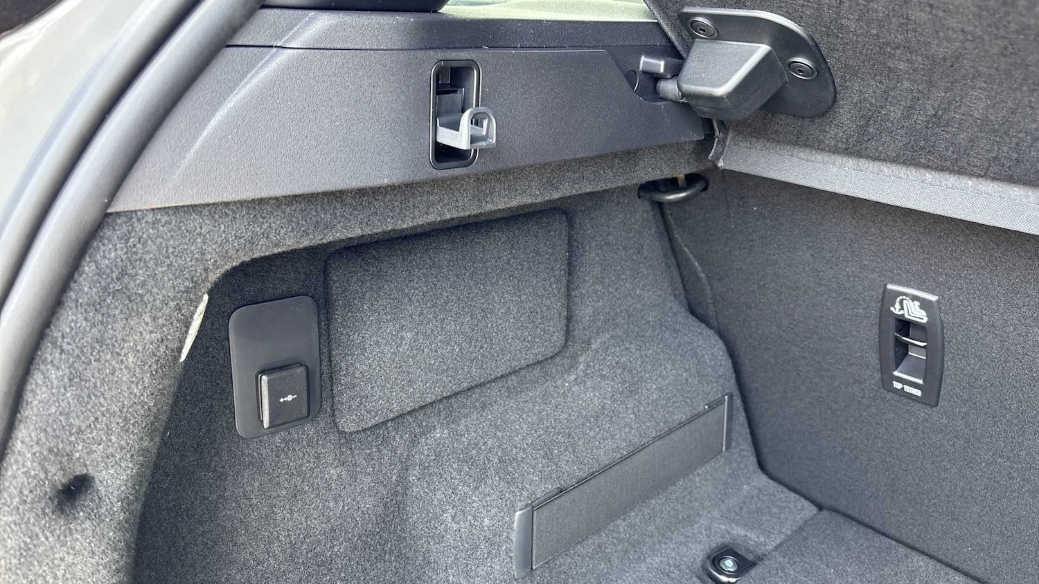 Used Land Rover Range Rover Evoque 2025 for sale - 76460477: Photo 27