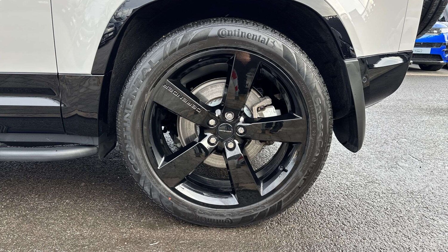 Used Land Rover Defender 2025 for sale - 78161654: Photo 31