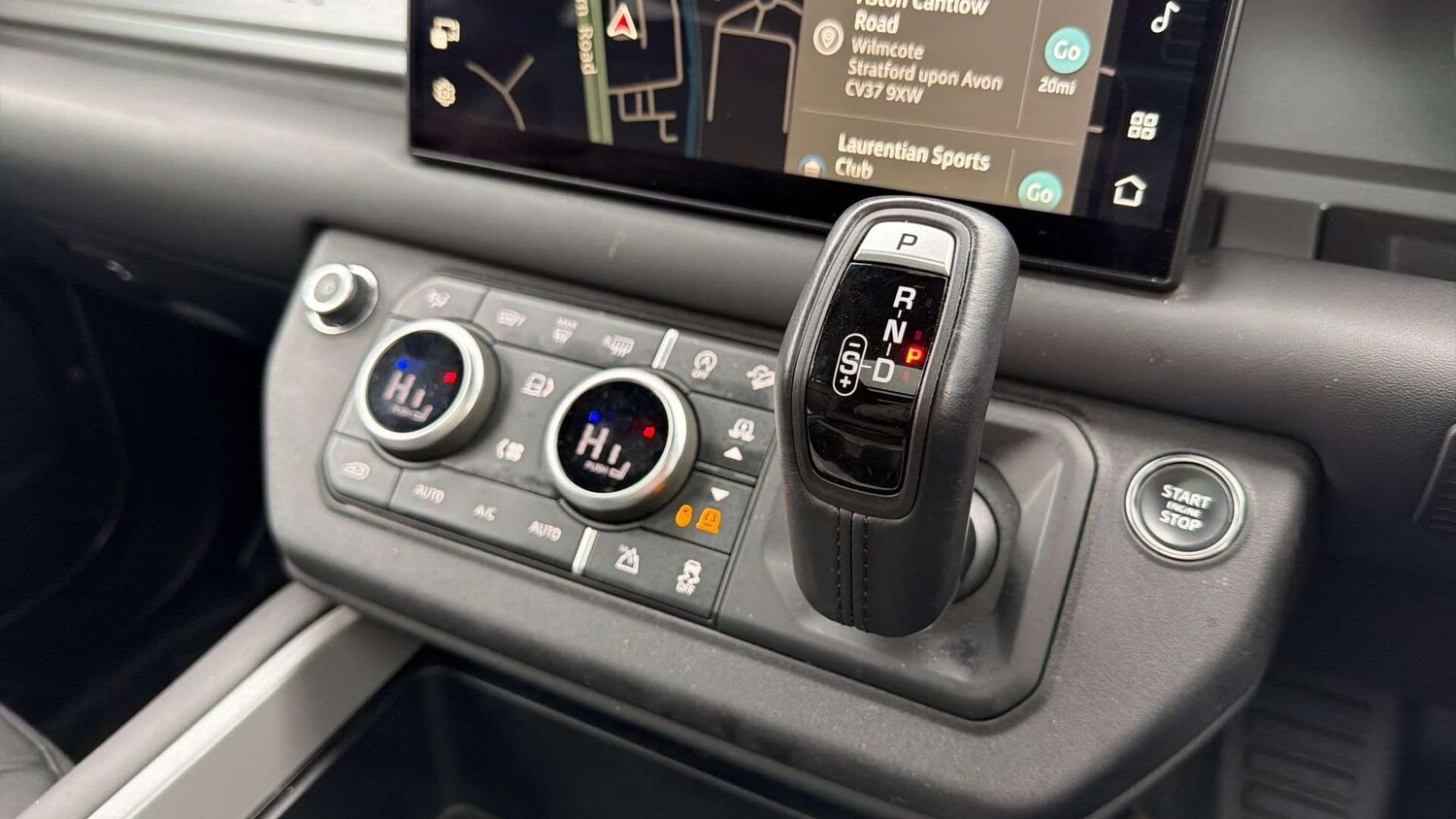 Used Land Rover Defender 2024 for sale - 77577389: Photo 13