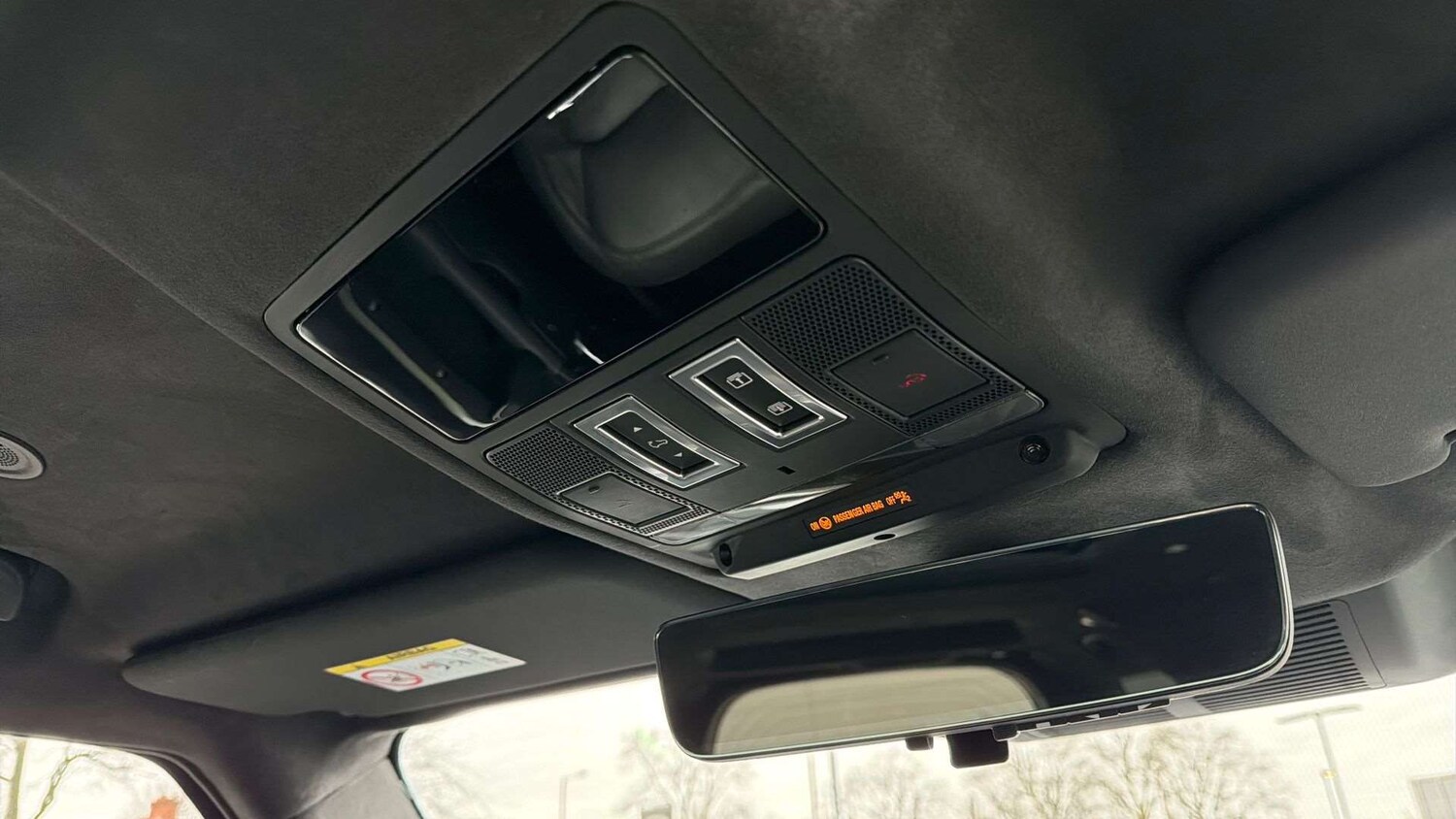 Used Land Rover Defender 2024 for sale - 77577389: Photo 23