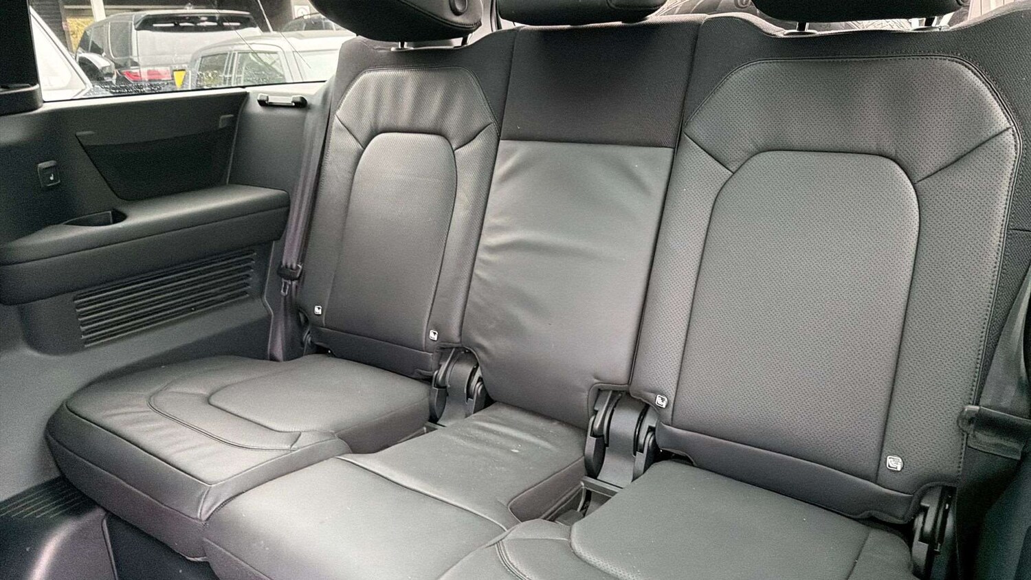 Used Land Rover Defender 2024 for sale - 77577389: Photo 30