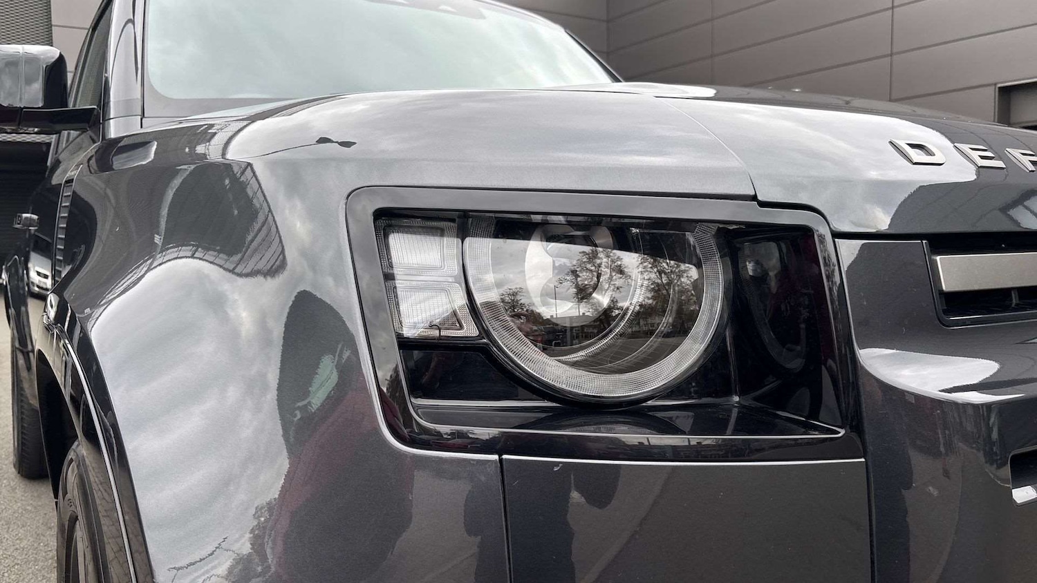 Used Land Rover Defender 2024 for sale - 76460237: Photo 17