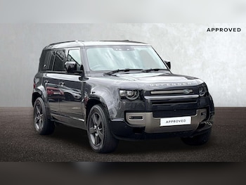 Used Land Rover Defender 2024 for sale - 76460237: Photo