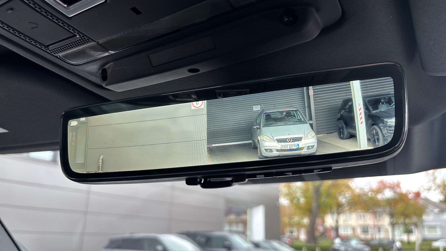 Used Land Rover Defender 2024 for sale - 76460237: Photo 31