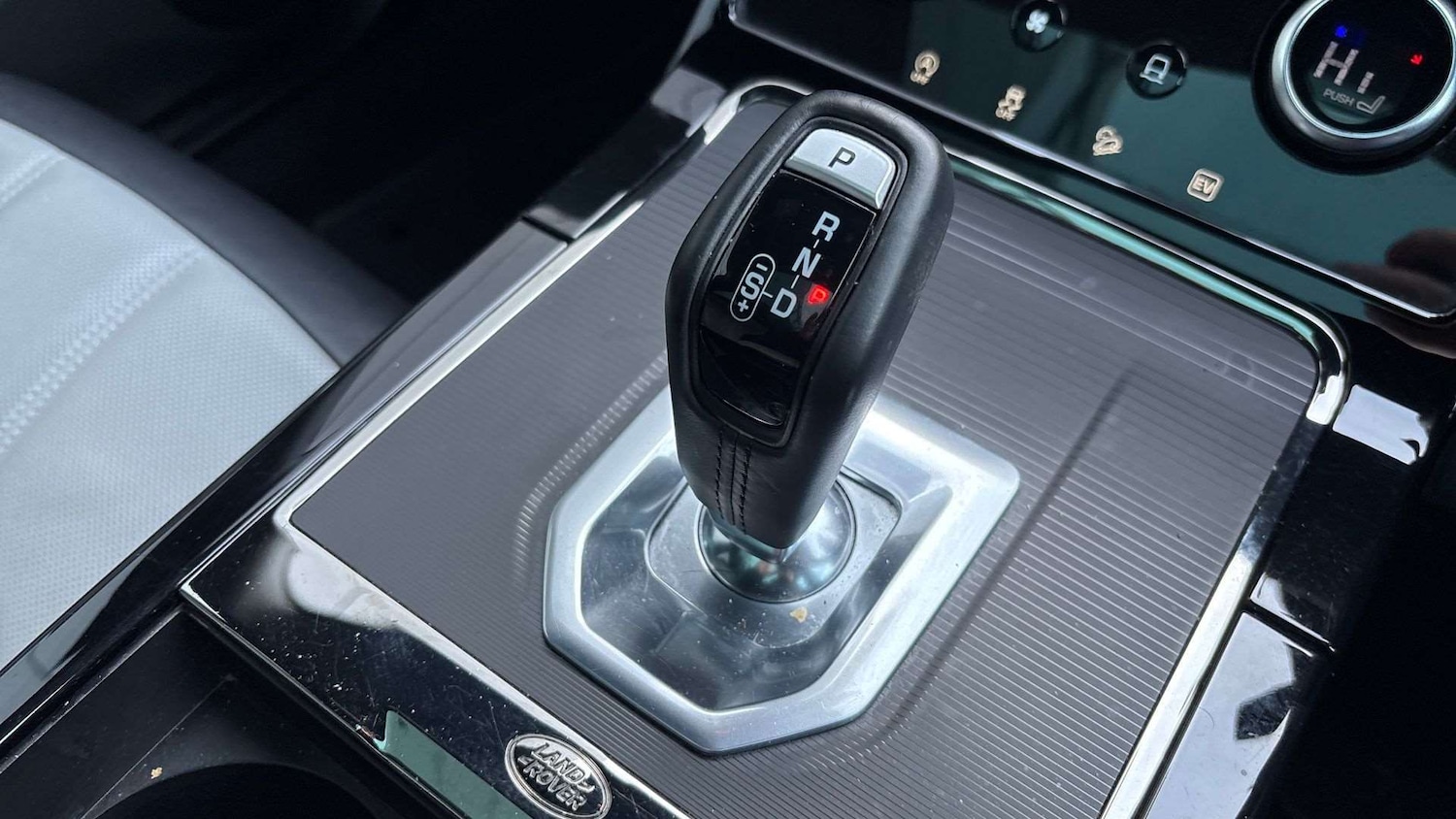 Used Land Rover Range Rover Evoque 2023 for sale - 77561059: Photo 13