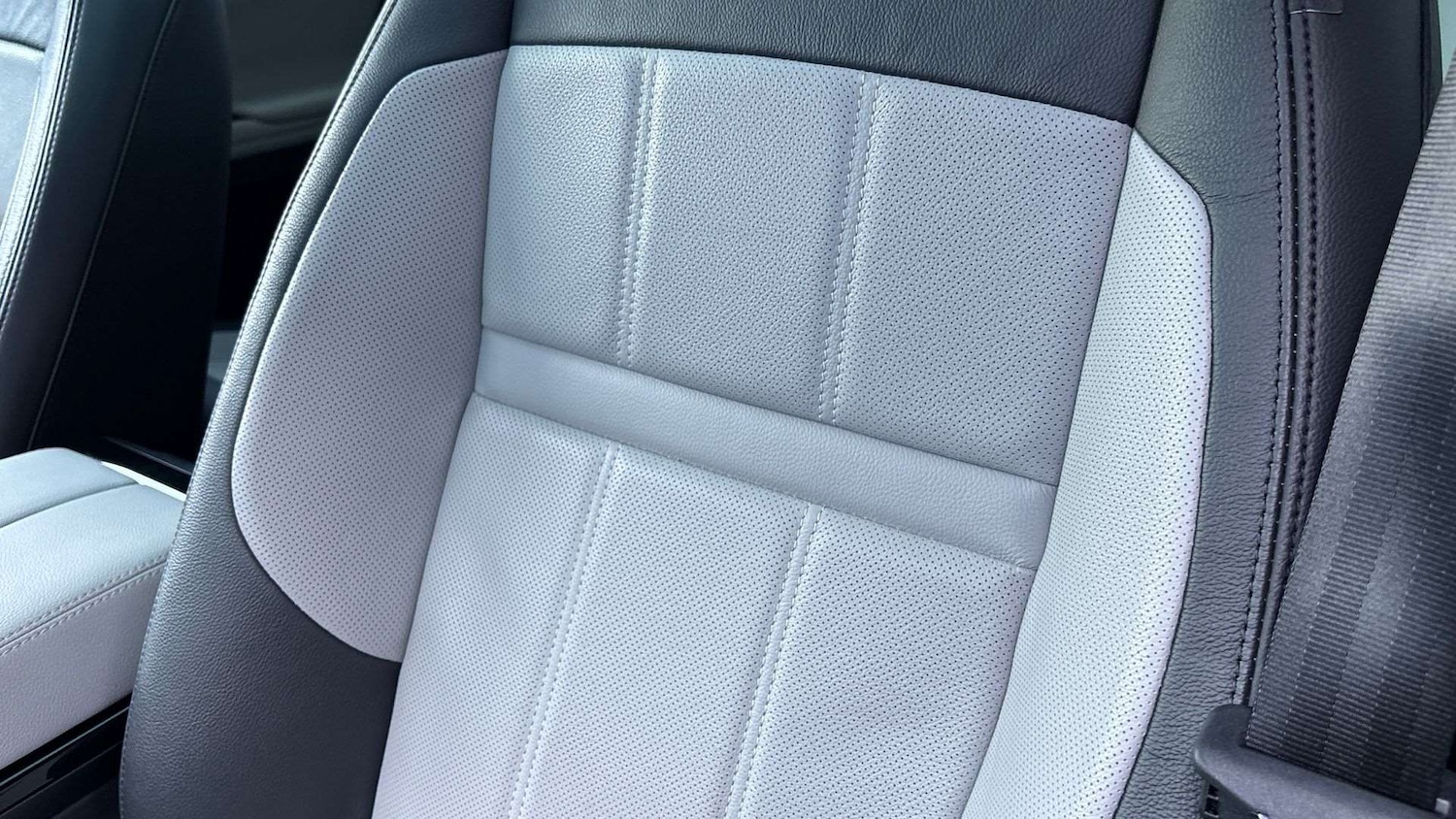 Used Land Rover Range Rover Evoque 2023 for sale - 77561059: Photo 35