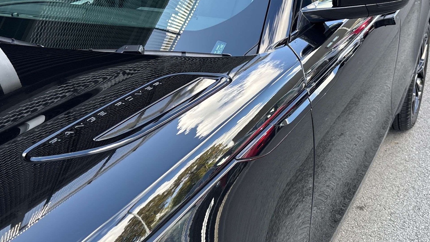 Used Land Rover Range Rover Velar 2025 for sale - 76460291: Photo 20