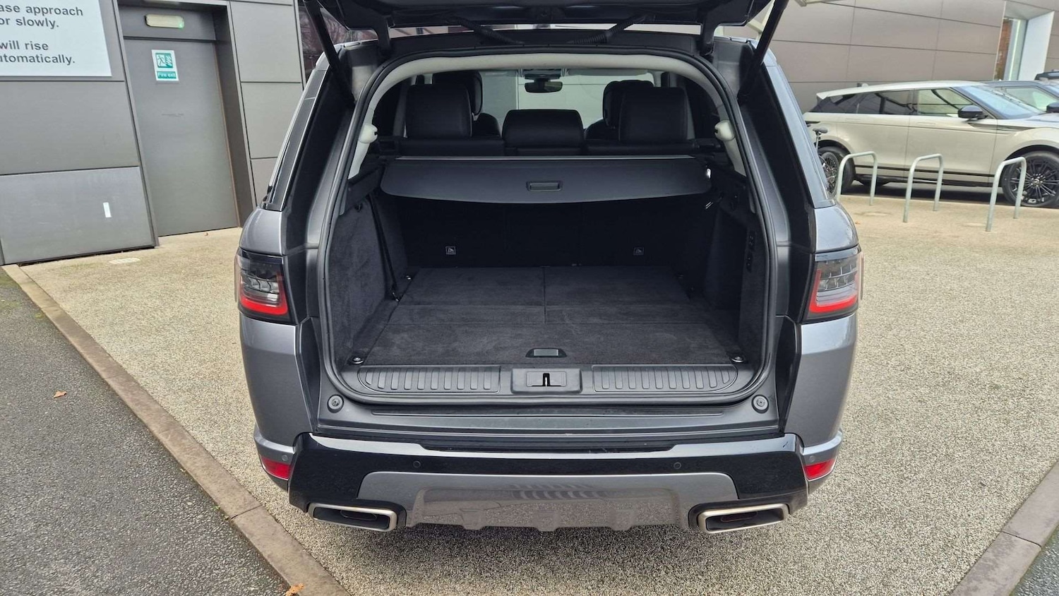 Used Land Rover Range Rover Sport 2021 for sale - 76460303: Photo 10