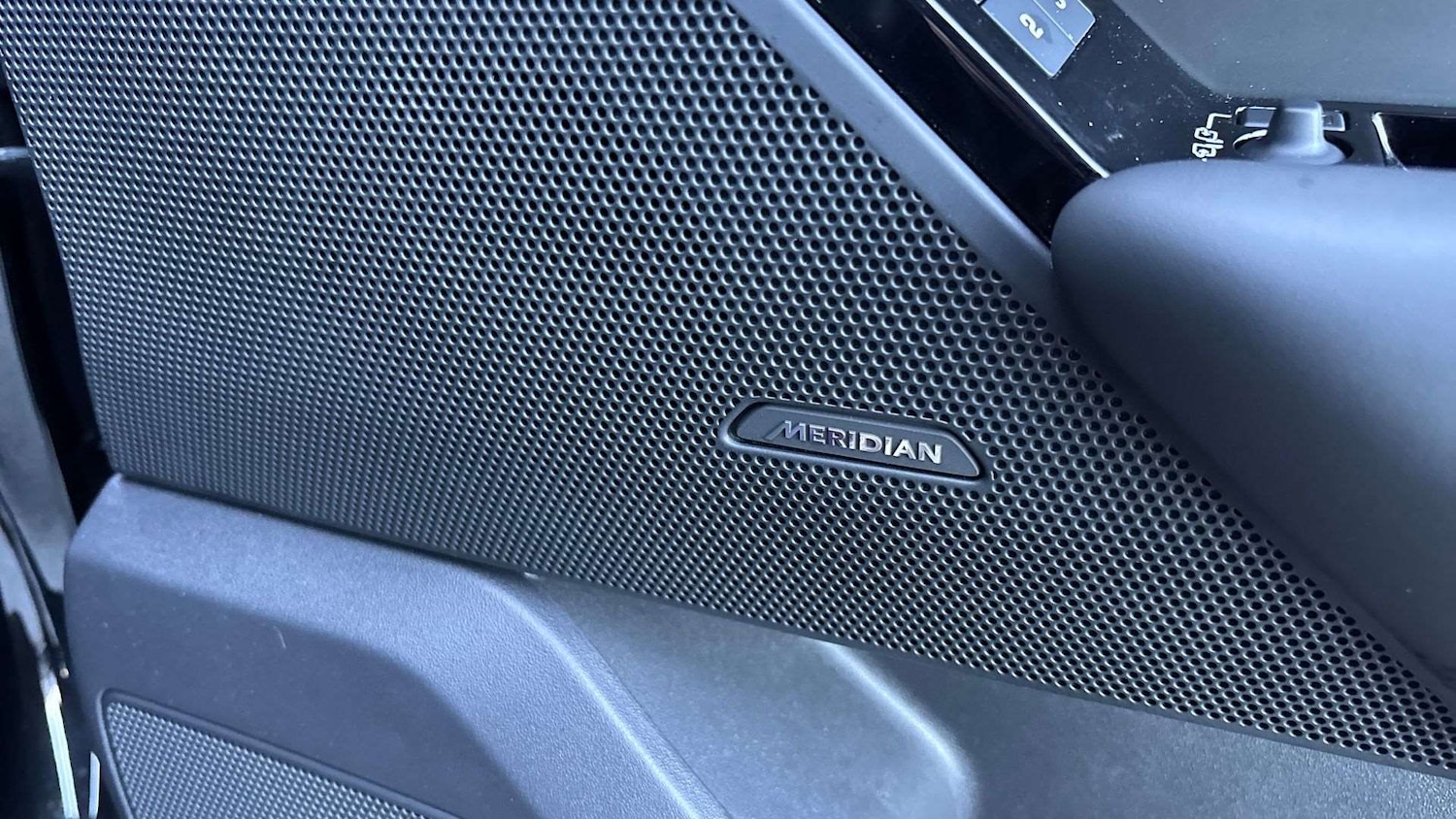 Used Land Rover Range Rover Velar 2024 for sale - 77553064: Photo 24