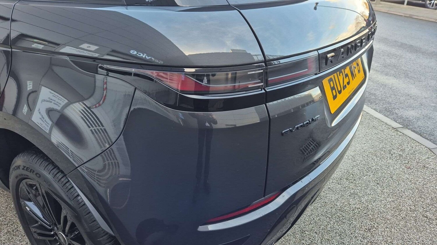 Used Land Rover Range Rover Evoque 2025 for sale - 76610516: Photo 26