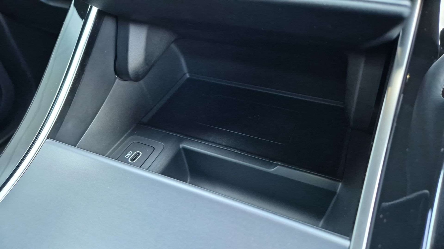 Used Land Rover Range Rover Evoque 2025 for sale - 76610516: Photo 32