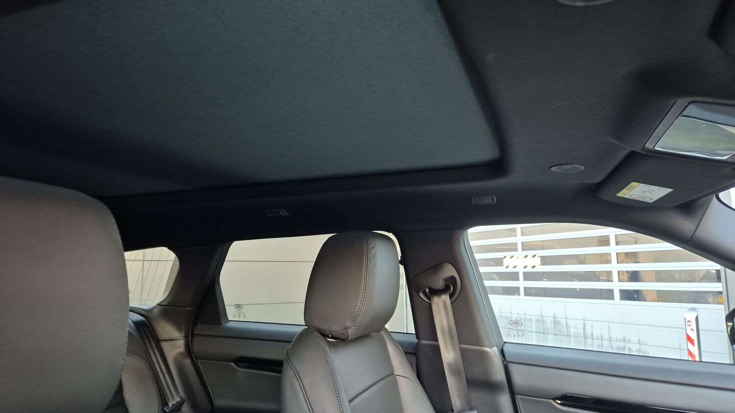 Used Land Rover Range Rover Evoque 2025 for sale - 76610516: Photo 34