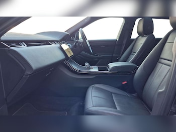 Used Land Rover Range Rover Evoque 2025 for sale - 76610516: Photo