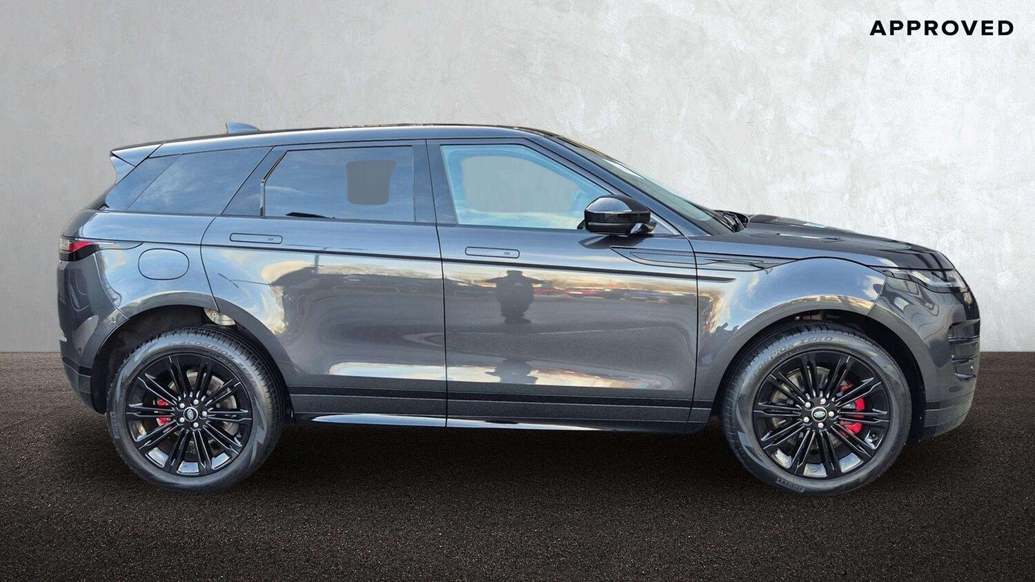 Used Land Rover Range Rover Evoque 2025 for sale - 76610516: Photo 5