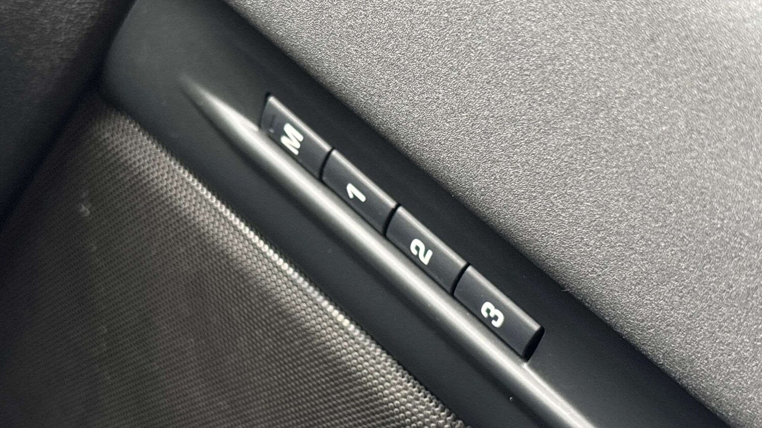 Used Land Rover Range Rover Evoque 2024 for sale - 77661246: Photo 24