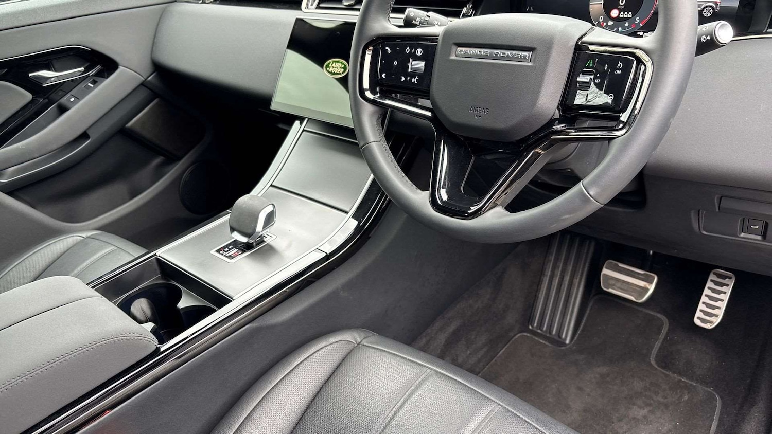 Used Land Rover Range Rover Evoque 2024 for sale - 77661246: Photo 29