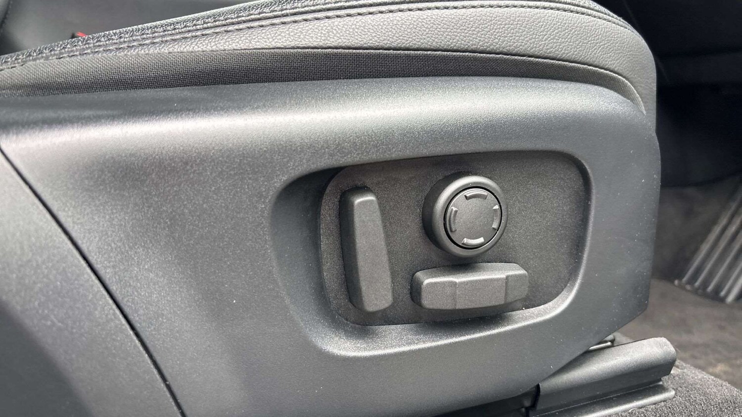 Used Land Rover Range Rover Evoque 2024 for sale - 77661246: Photo 31