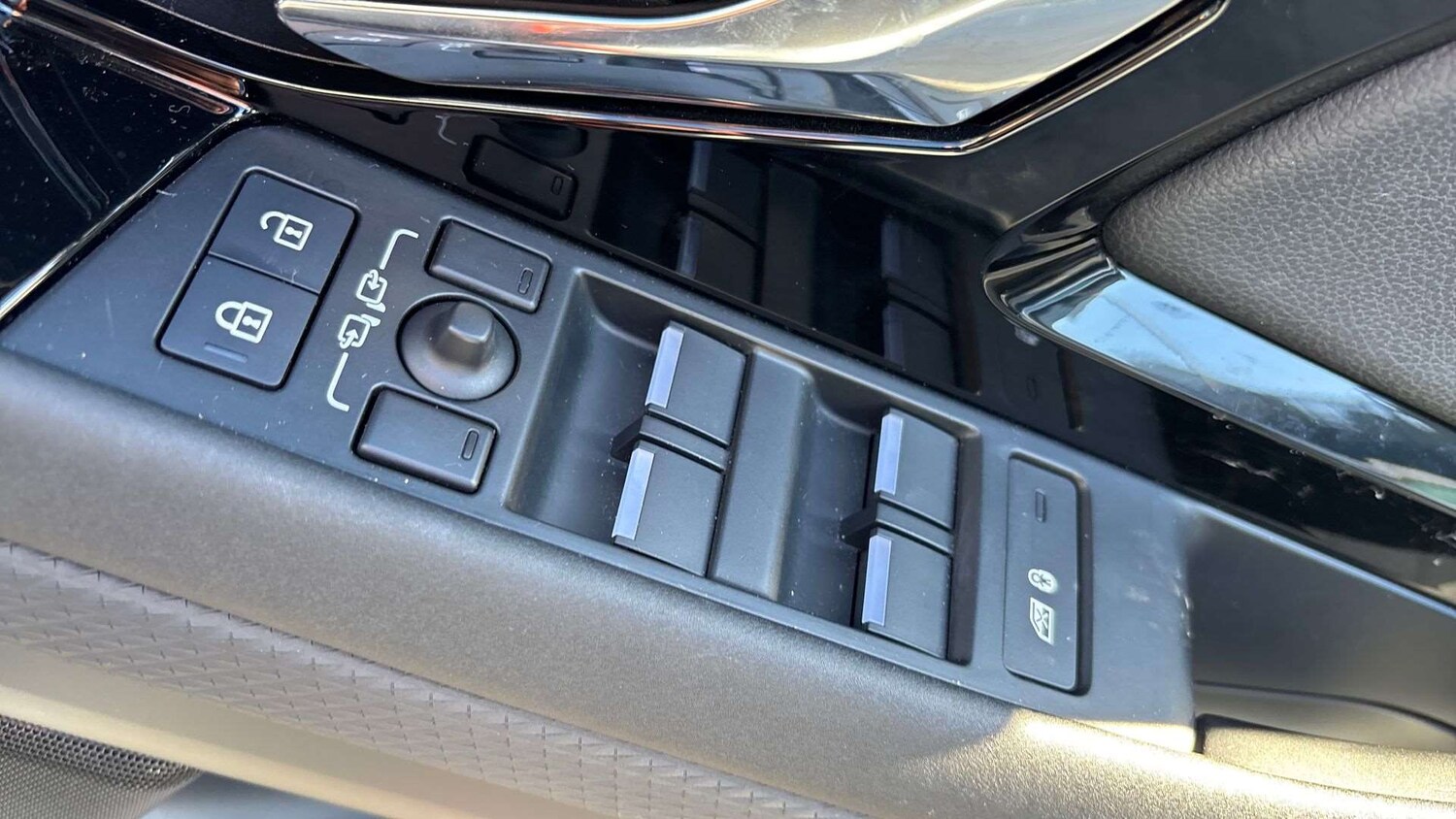 Used Land Rover Range Rover Evoque 2023 for sale - 77389764: Photo 25