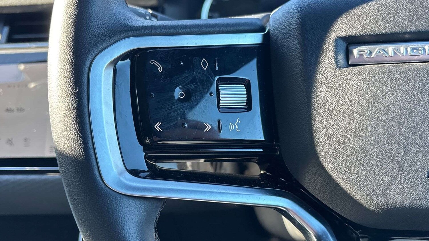 Used Land Rover Range Rover Evoque 2023 for sale - 77389764: Photo 27