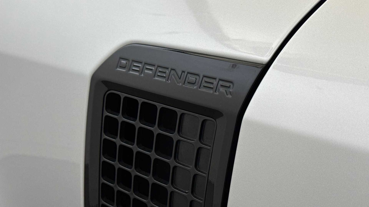 Used Land Rover Defender 2023 for sale - 76460507: Photo 20