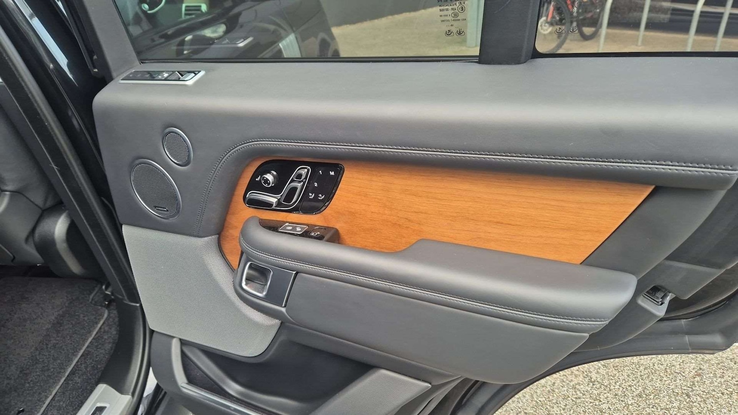 Used Land Rover Range Rover 2020 for sale - 76624639: Photo 29