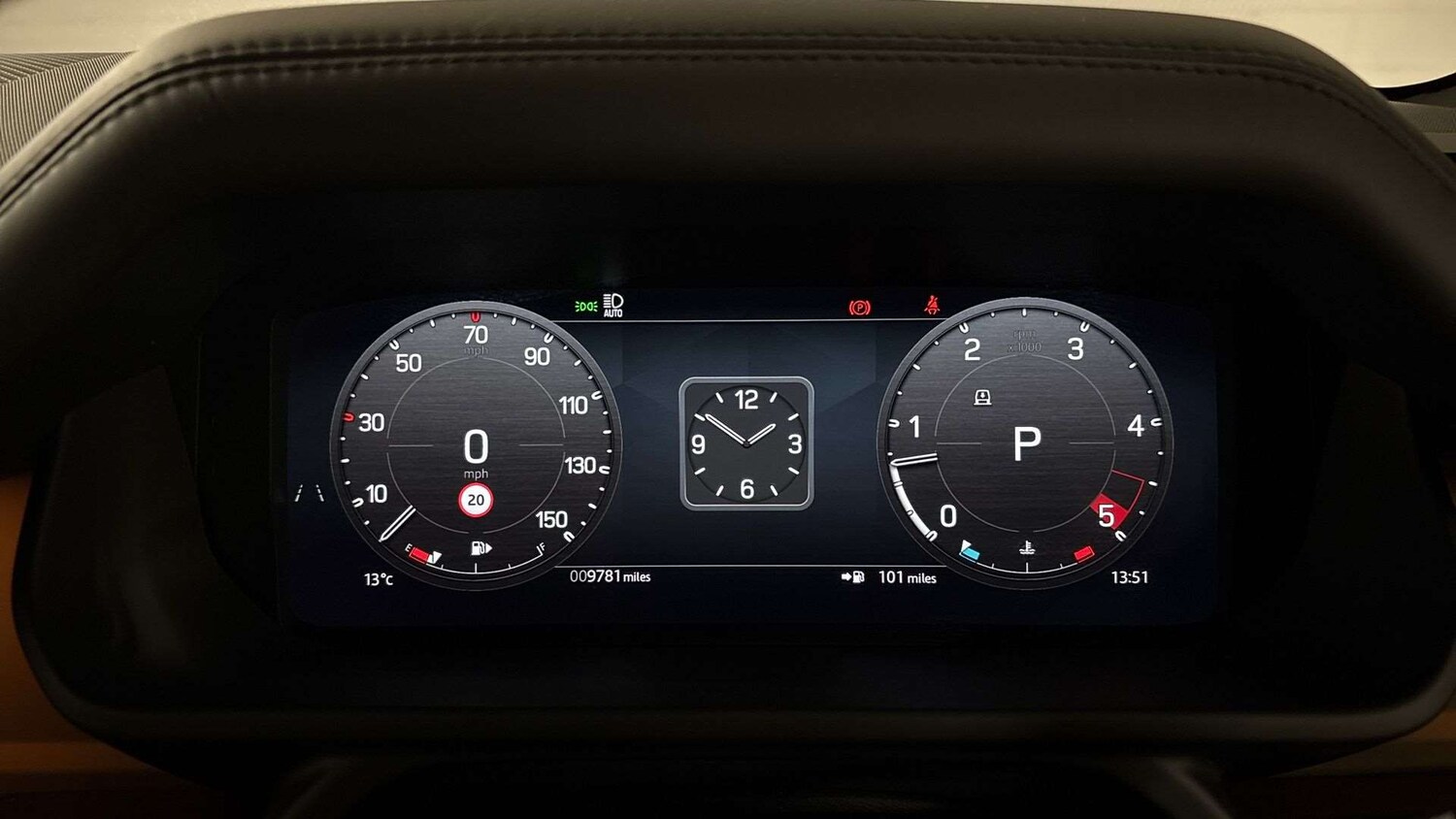 Used Land Rover Defender 2024 for sale - 77373895: Photo 16