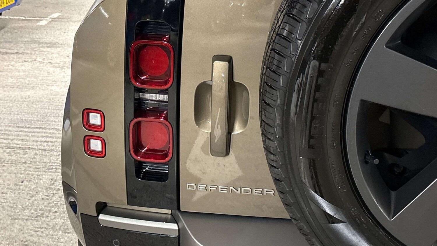 Used Land Rover Defender 2024 for sale - 77373895: Photo 26