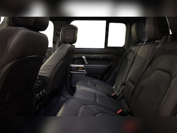 Used Land Rover Defender 2024 for sale - 77373895: Photo