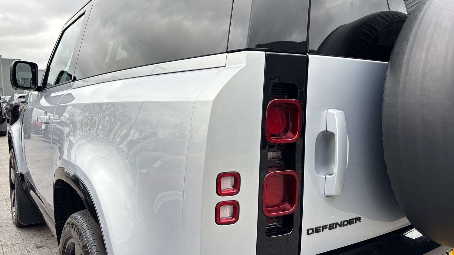 Used Land Rover Defender 2023 for sale - 78221316: Photo 19