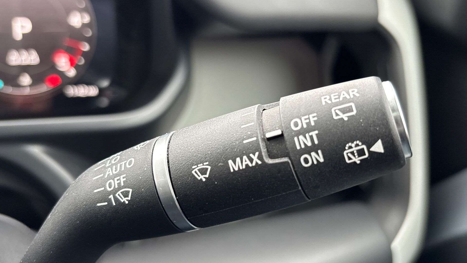 Used Land Rover Defender 2023 for sale - 78221316: Photo 34