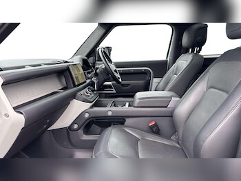 Used Land Rover Defender 2023 for sale - 78221316: Photo