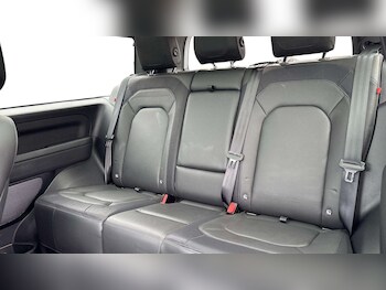 Used Land Rover Defender 2023 for sale - 78221316: Photo