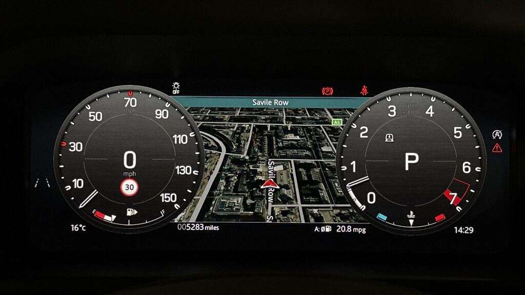 Used Land Rover Defender 2024 for sale - 76460336: Photo 16