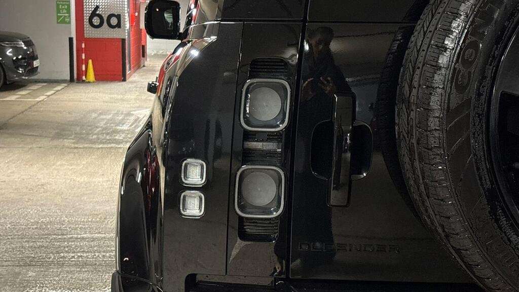 Used Land Rover Defender 2024 for sale - 76460336: Photo 26