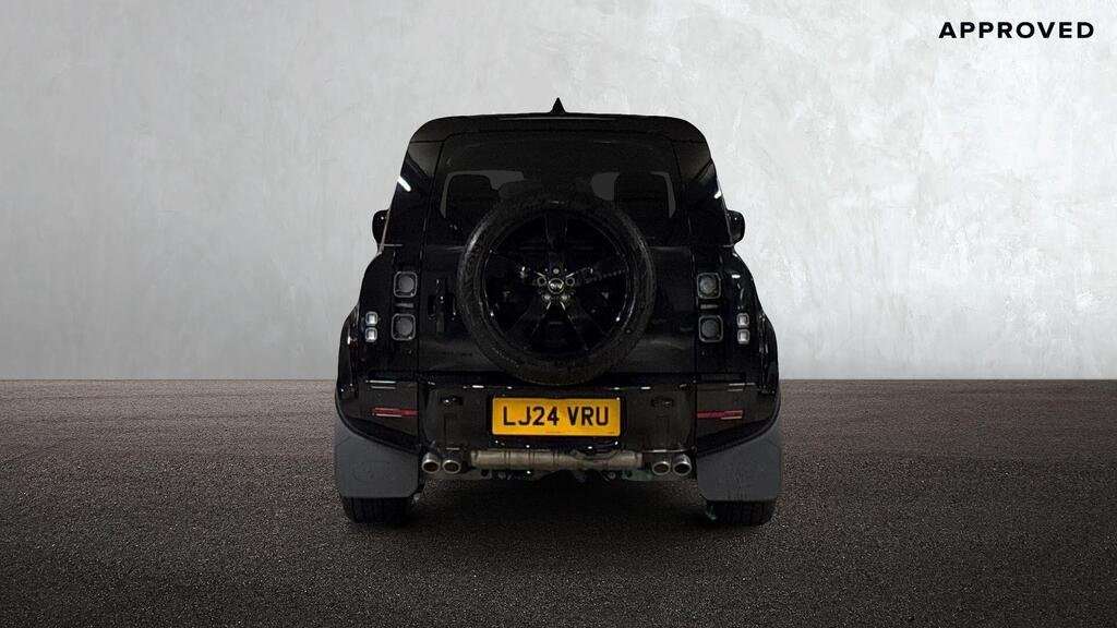 Used Land Rover Defender 2024 for sale - 76460336: Photo 6