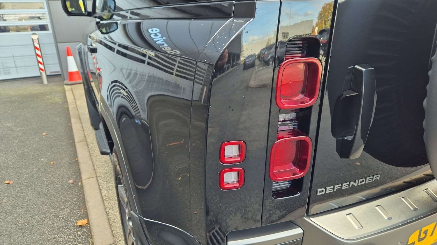 Used Land Rover Defender 2024 for sale - 76460177: Photo 19