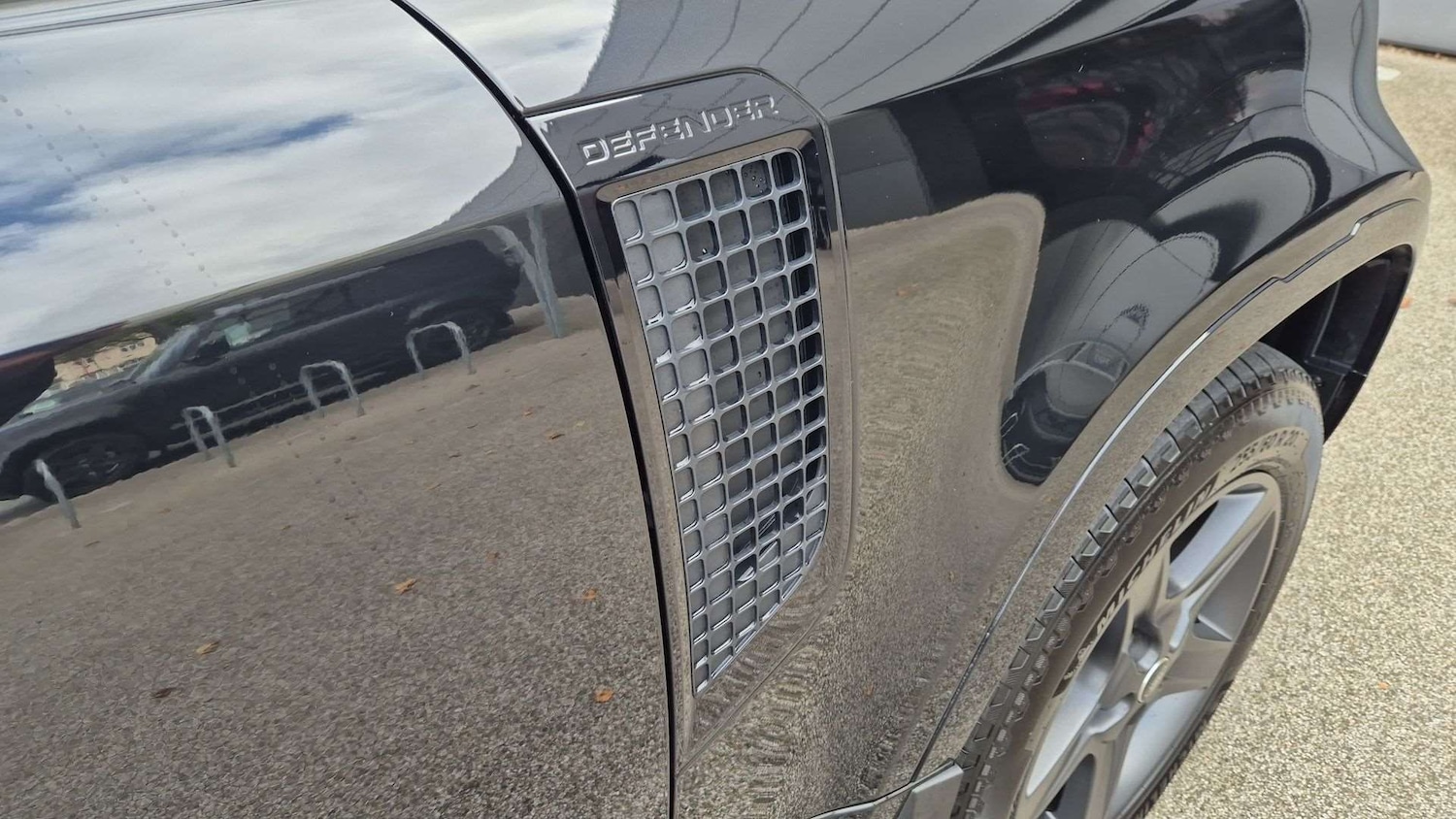 Used Land Rover Defender 2024 for sale - 76460177: Photo 28