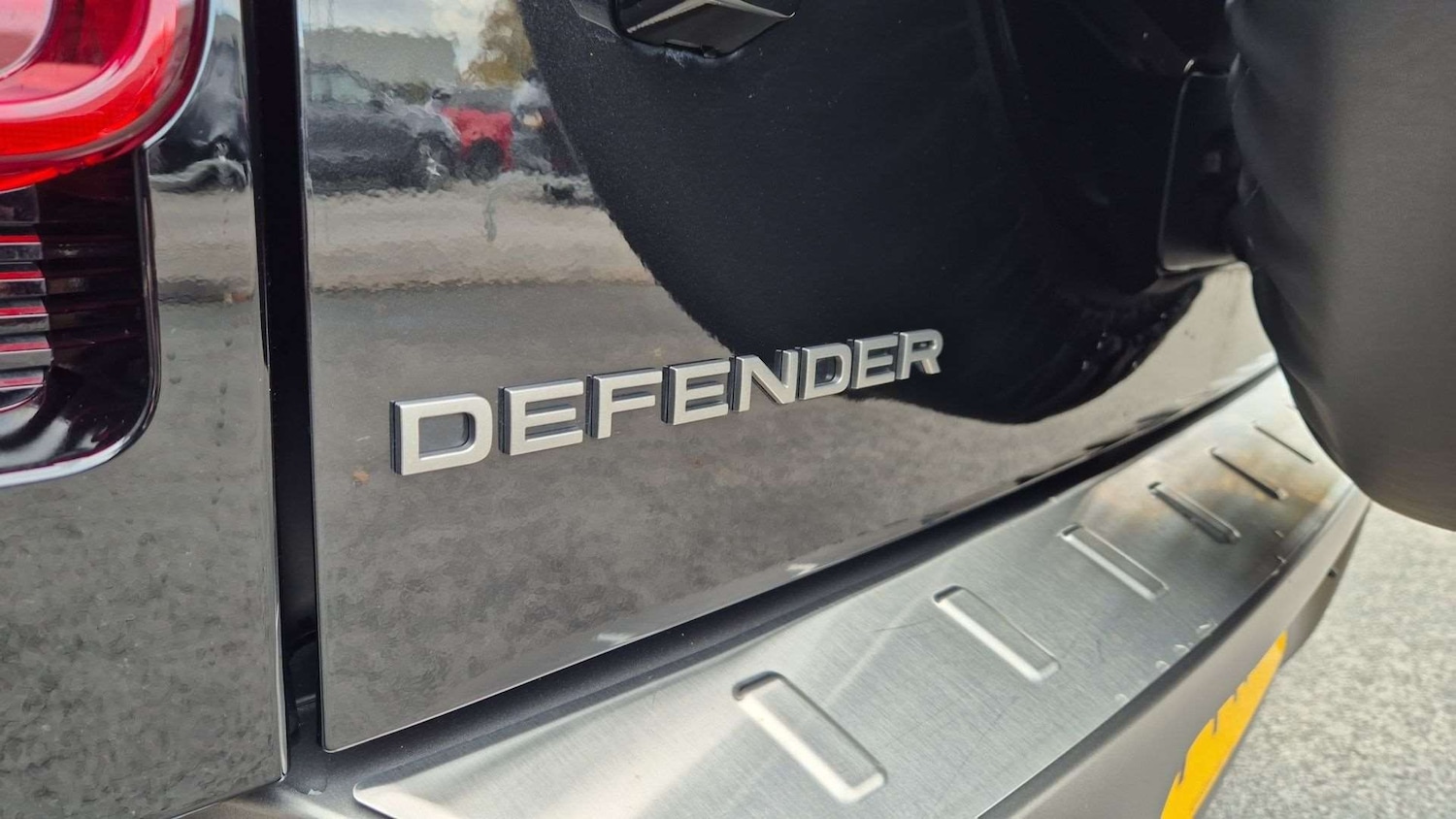 Used Land Rover Defender 2024 for sale - 76460177: Photo 34