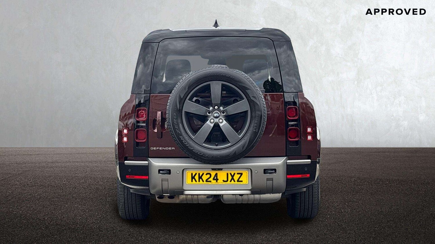 Used Land Rover Defender 2024 for sale - 77972681: Photo 6