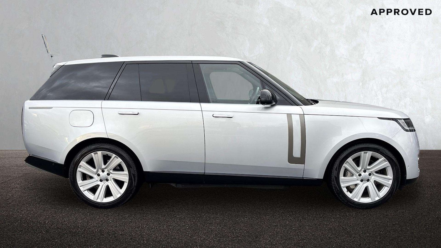 Used Land Rover Range Rover 2024 for sale - 77397968: Photo 5