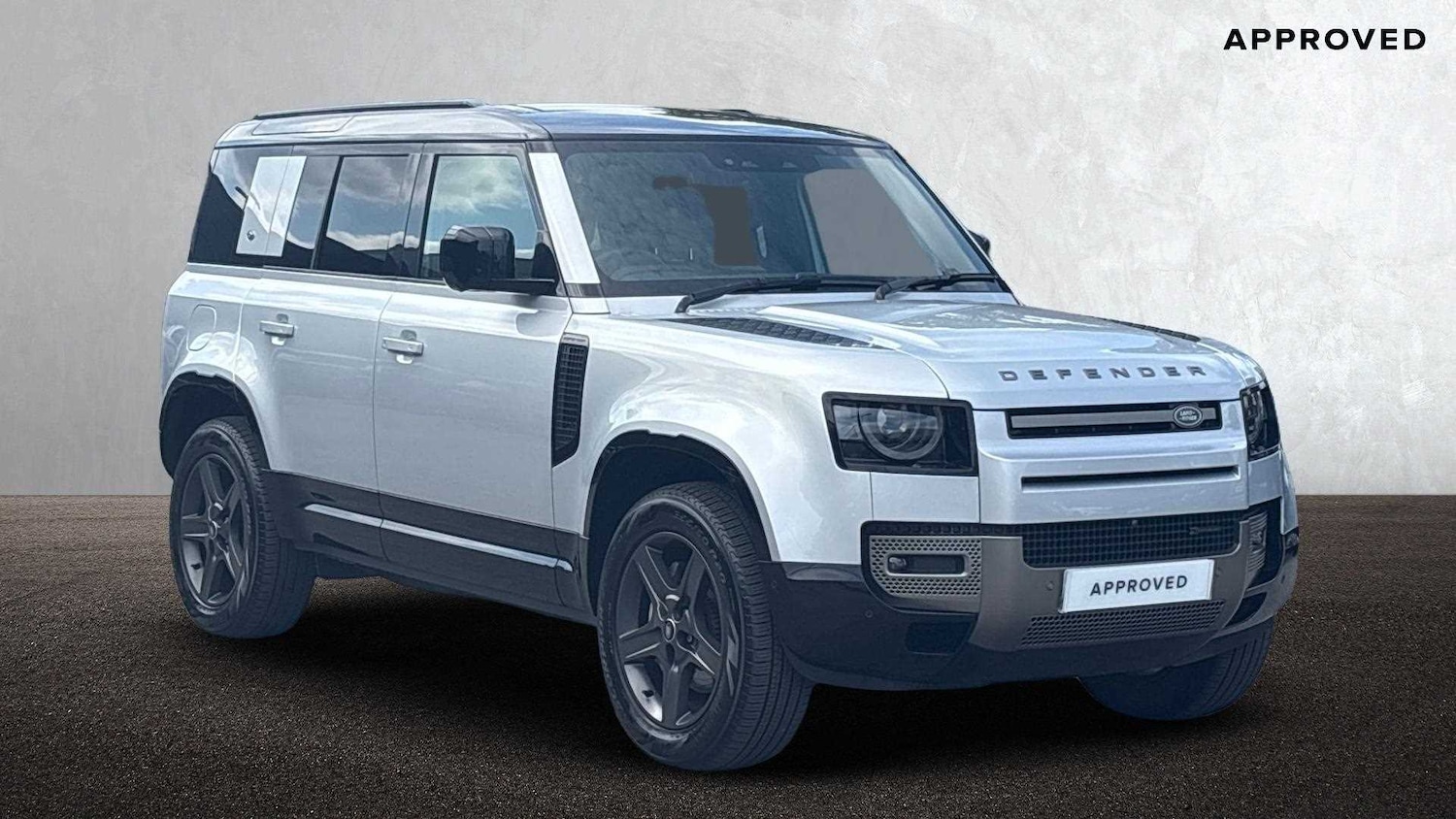 Used Land Rover Defender 2023 for sale - 76460109: Photo 1