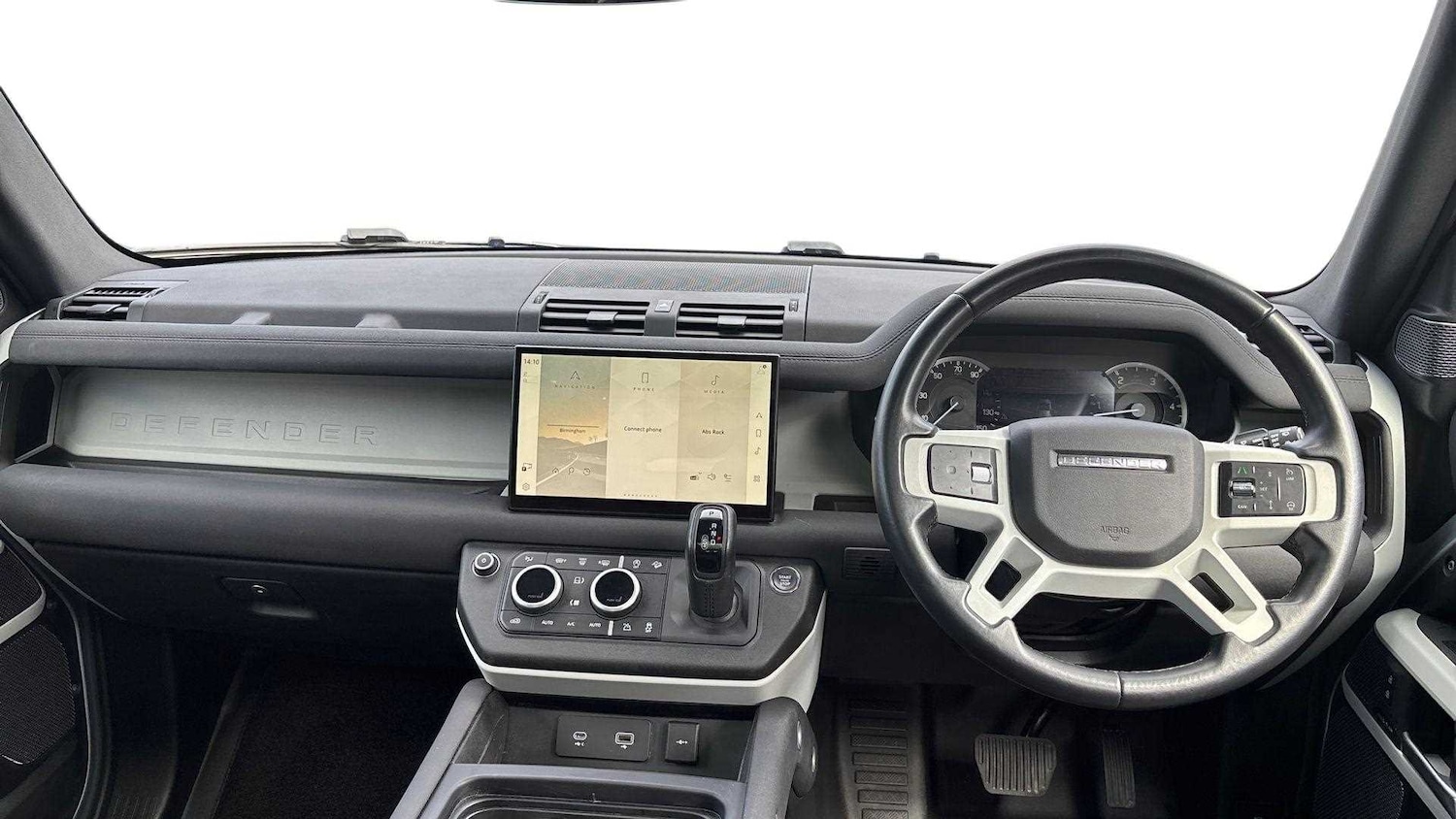 Used Land Rover Defender 2023 for sale - 76460109: Photo 10