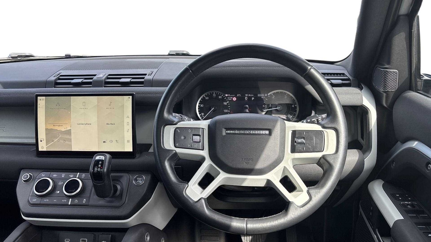 Used Land Rover Defender 2023 for sale - 76460109: Photo 15