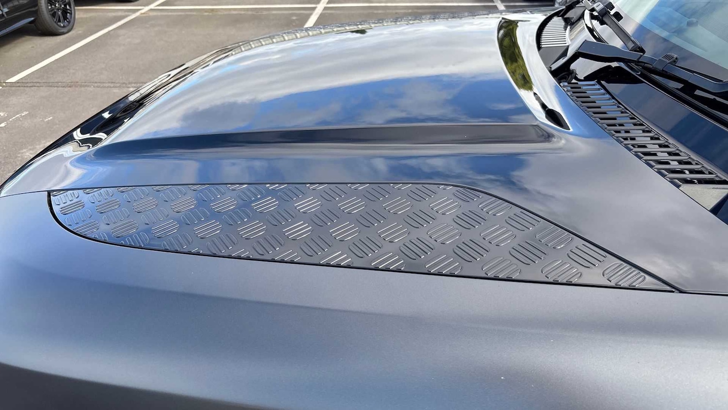 Used Land Rover Defender 2021 for sale - 76460110: Photo 28